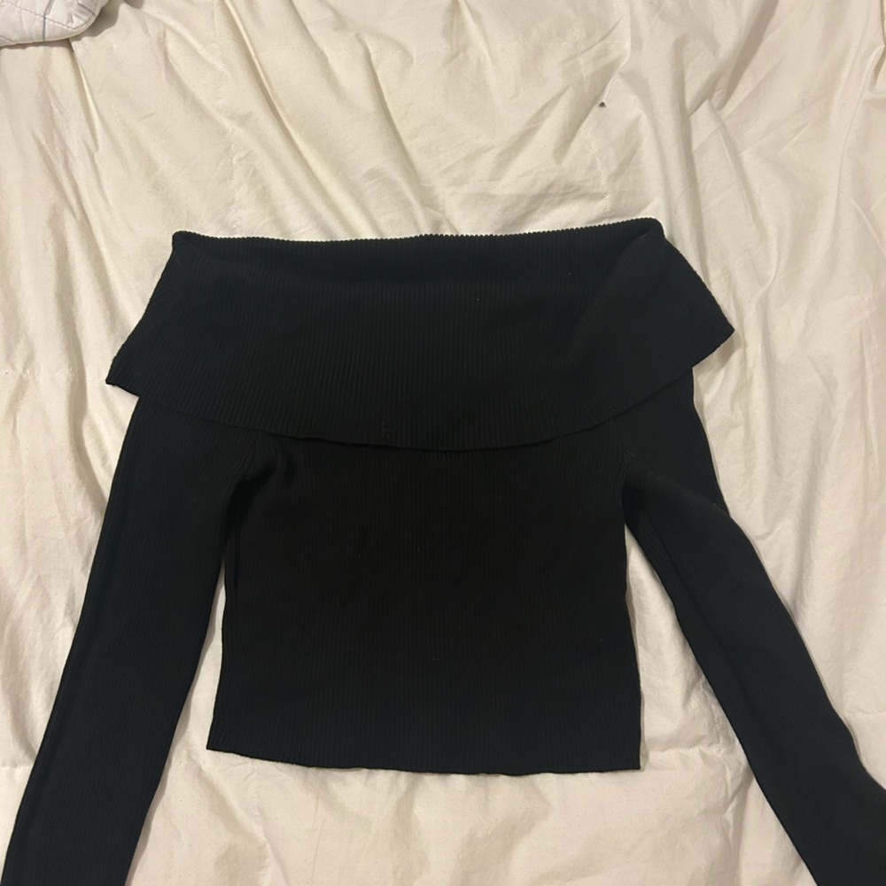 H&M Black Ribbed Knit Top